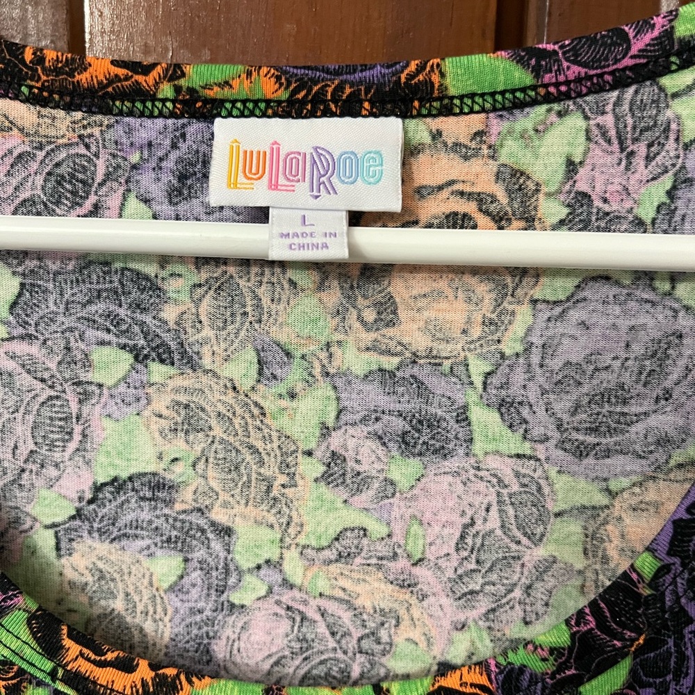 Lularoe Nicole Large - Picture 2 of 4